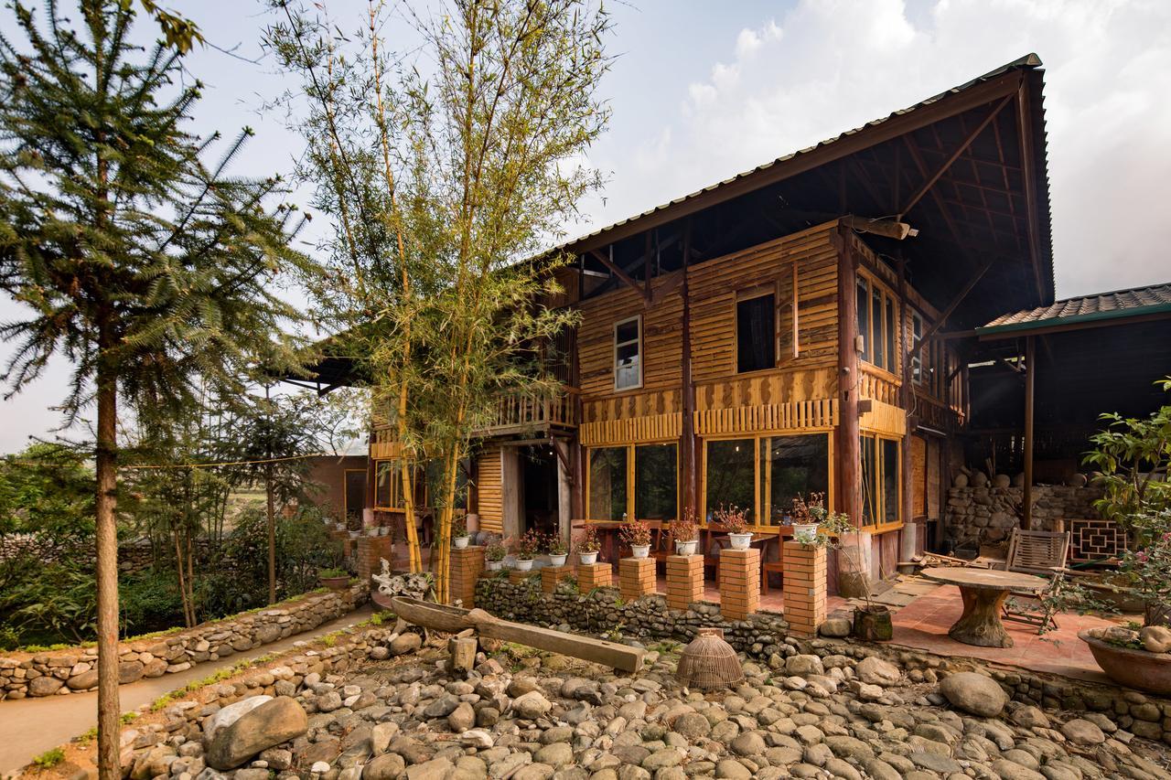 Tavan Riverside Ecolodge サパ エクステリア 写真