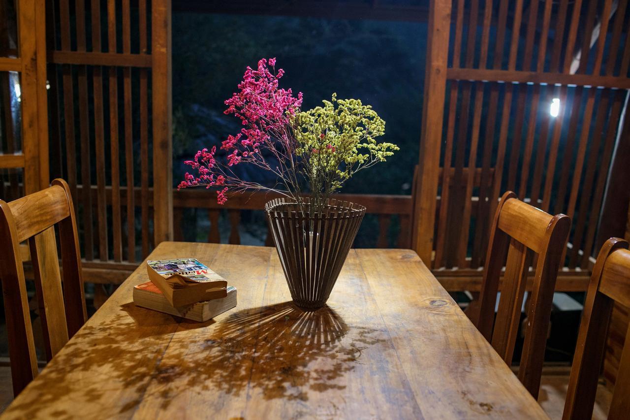 Tavan Riverside Ecolodge サパ エクステリア 写真