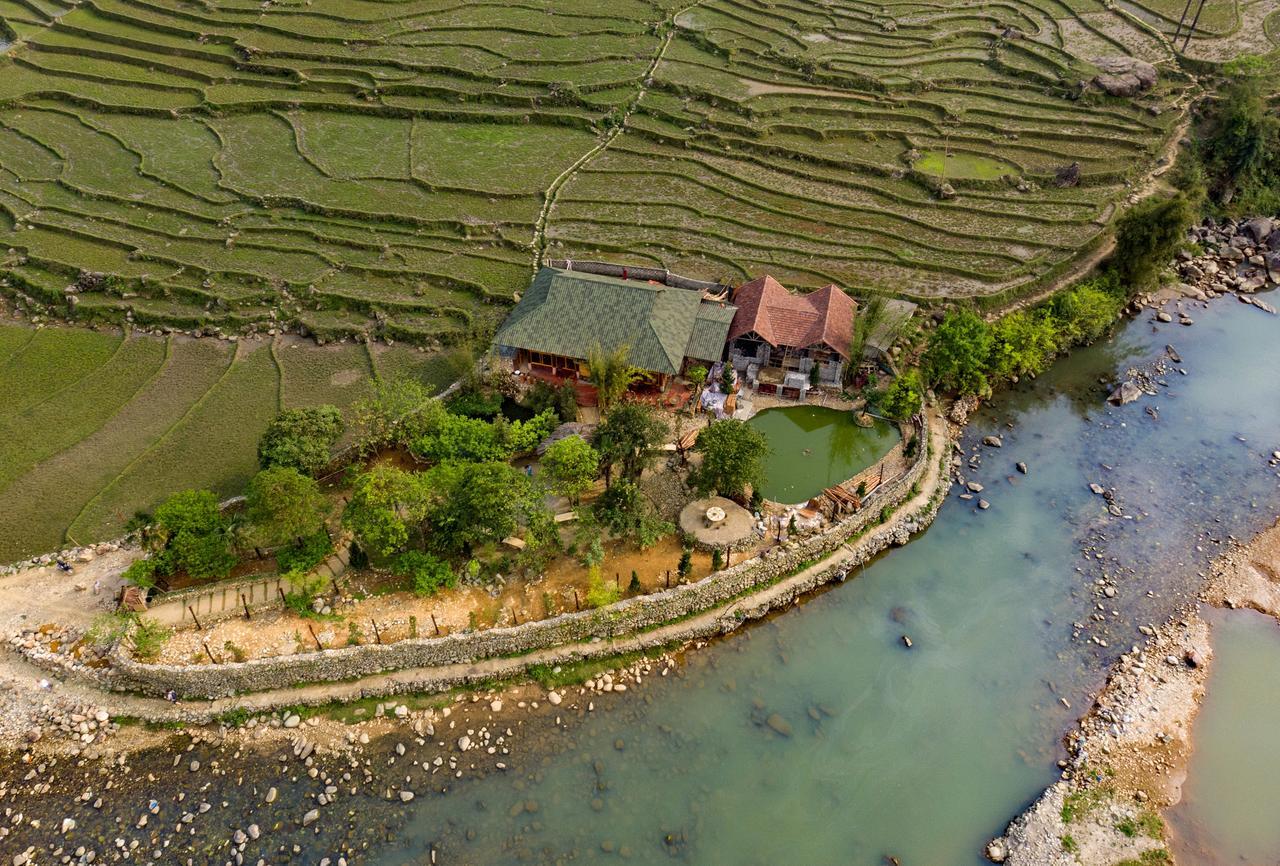 Tavan Riverside Ecolodge サパ エクステリア 写真