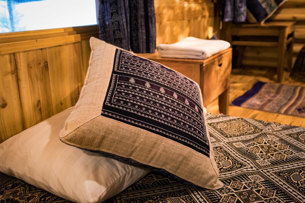 Tavan Riverside Ecolodge サパ エクステリア 写真