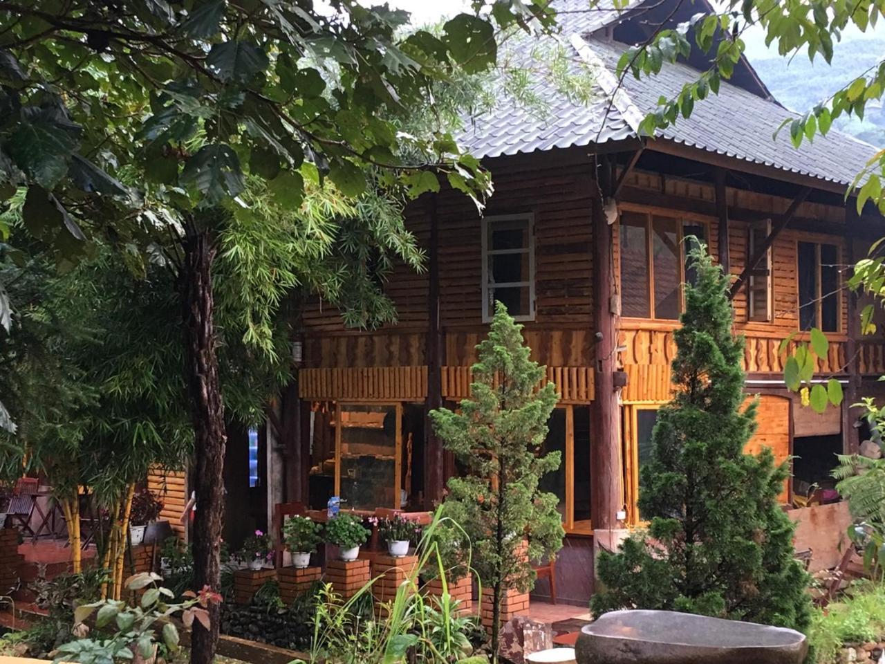 Tavan Riverside Ecolodge サパ エクステリア 写真